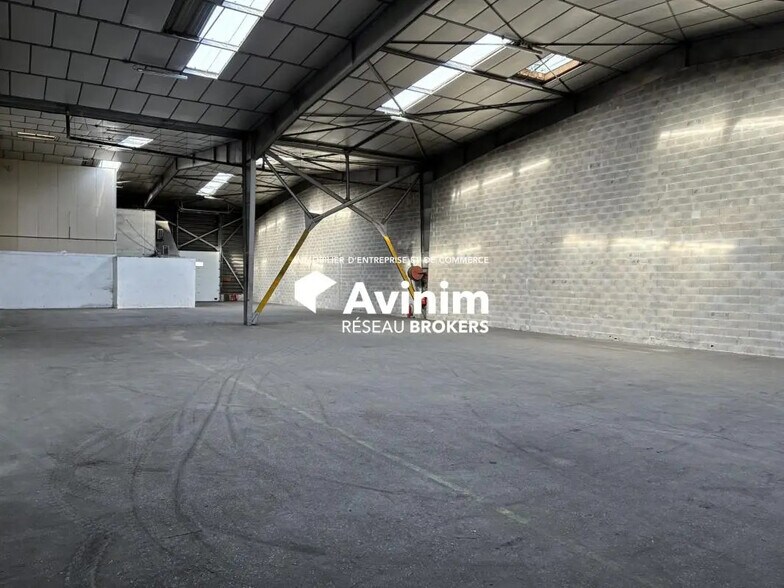 Local d’activités dans Marseille à louer - Photo intérieure – Image 3 sur 8