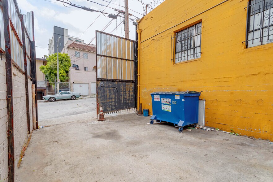 180 S Alvarado St, Los Angeles, CA à louer - Photo de l’immeuble – Image 2 sur 30