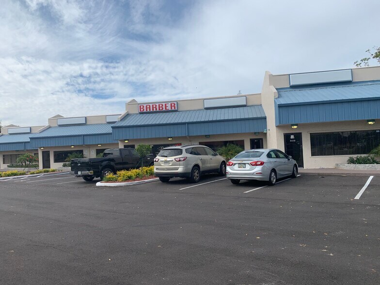 900-914 Dixon Blvd, Cocoa, FL à vendre - Photo de l’immeuble – Image 1 sur 5