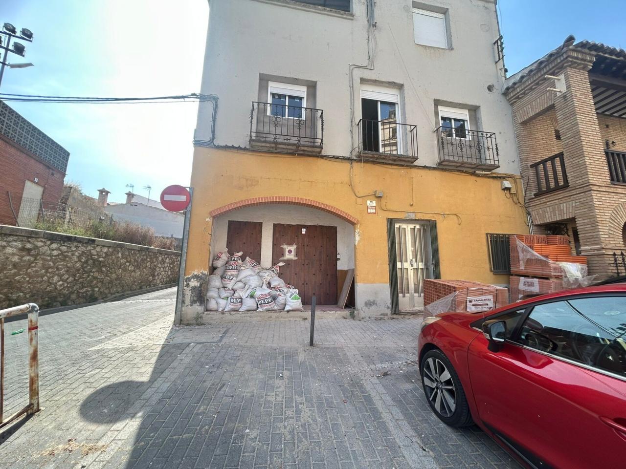 Local commercial dans Bargas, Toledo à louer Photo intérieure– Image 1 sur 4
