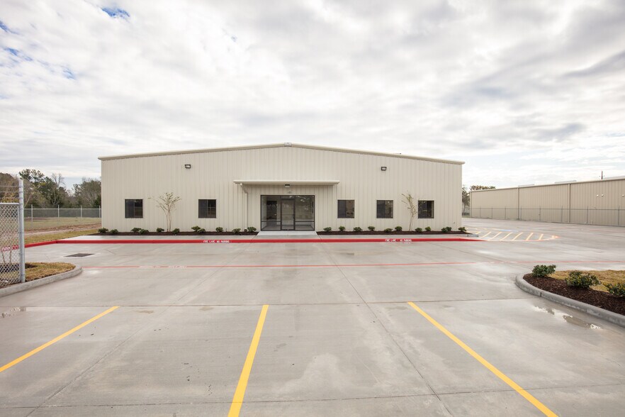 3642 Bacor Rd, Houston, TX à louer - Photo de l’immeuble – Image 1 sur 35