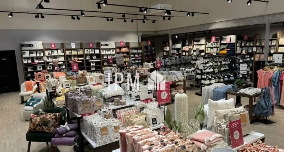 Local commercial dans Cabriès à louer - Photo intérieure – Image 3 sur 5