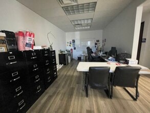 75400 Gerald Ford Dr, Palm Desert, CA à louer Photo intérieure– Image 2 sur 10
