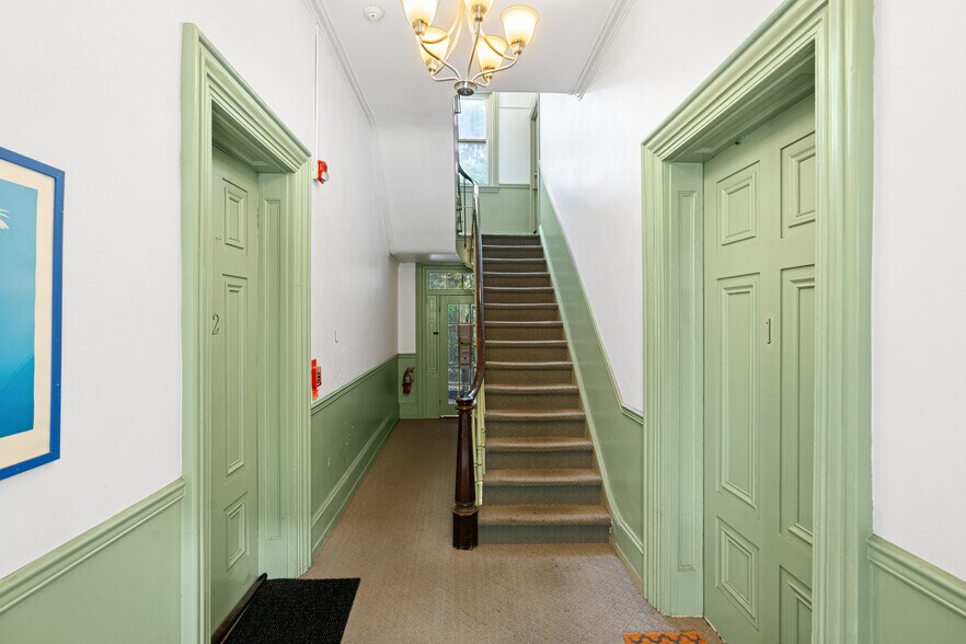 1531 Green St, Philadelphia, PA à vendre - Photo de l’immeuble – Image 2 sur 22