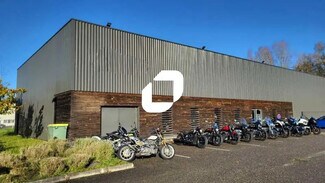 Plus de détails pour Local commercial à louer