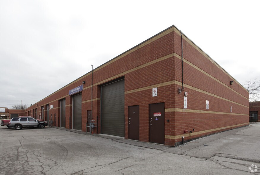 8600 Keele St, Concord, ON à louer - Photo de l’immeuble – Image 2 sur 7