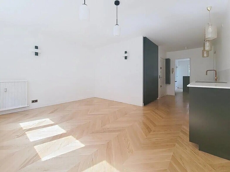 Bureau dans Paris à vendre - Photo de l’immeuble – Image 3 sur 6