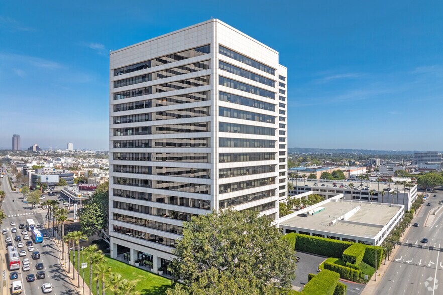 11100 Santa Monica Blvd, Los Angeles, CA à louer - Photo principale – Image 1 sur 19