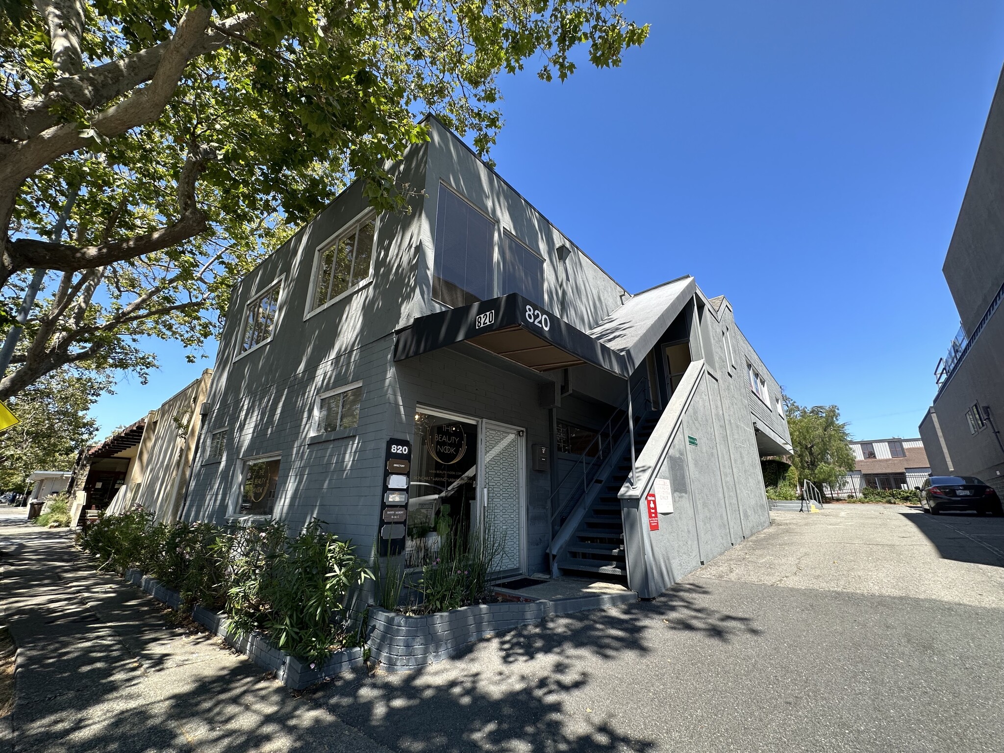 820 5th Ave, San Rafael, CA à vendre Photo principale– Image 1 sur 16