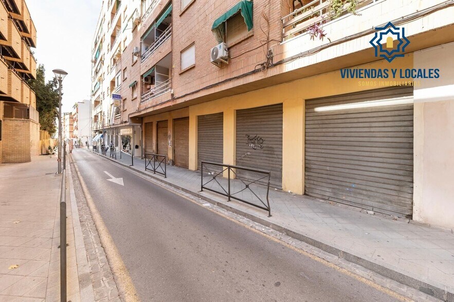 Calle Polo y Caña, 13, Granada, Granada à vendre - Photo de l’immeuble – Image 2 sur 16