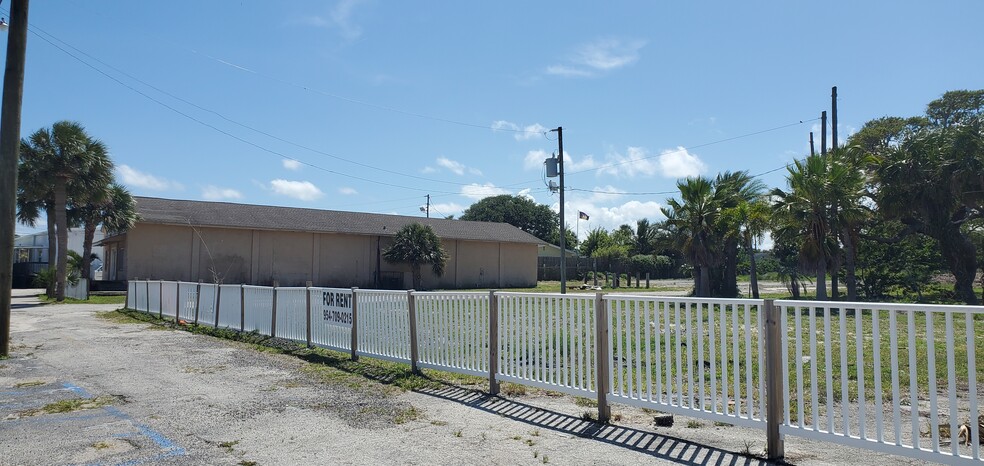 5152-5160 Dixie Hwy NE, Palm Bay, FL à louer - Photo de l’immeuble – Image 2 sur 14