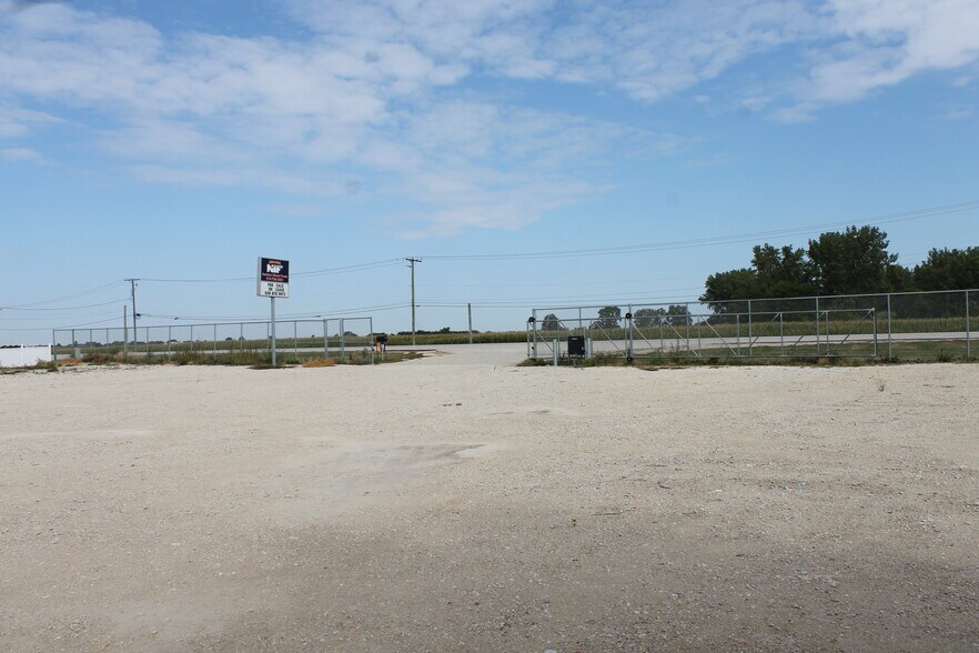 320 W Lincoln Hwy, Cortland, IL à vendre - Photo de l’immeuble – Image 2 sur 27
