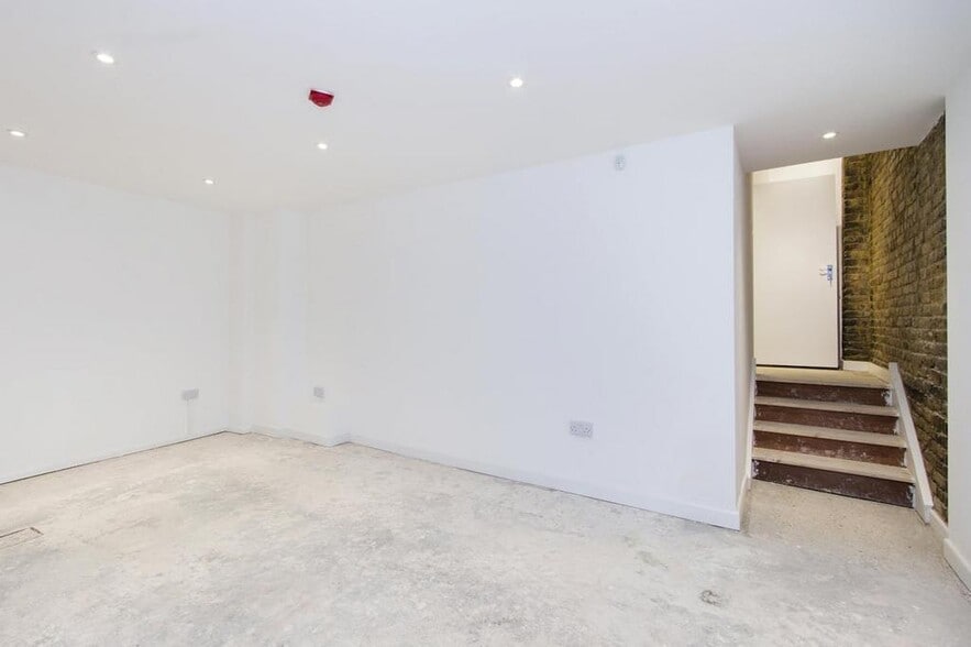 28 Amhurst Rd, Londres à louer - Photo de l’immeuble – Image 3 sur 11