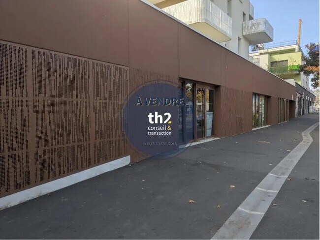 Plus de détails pour Local commercial à vendre