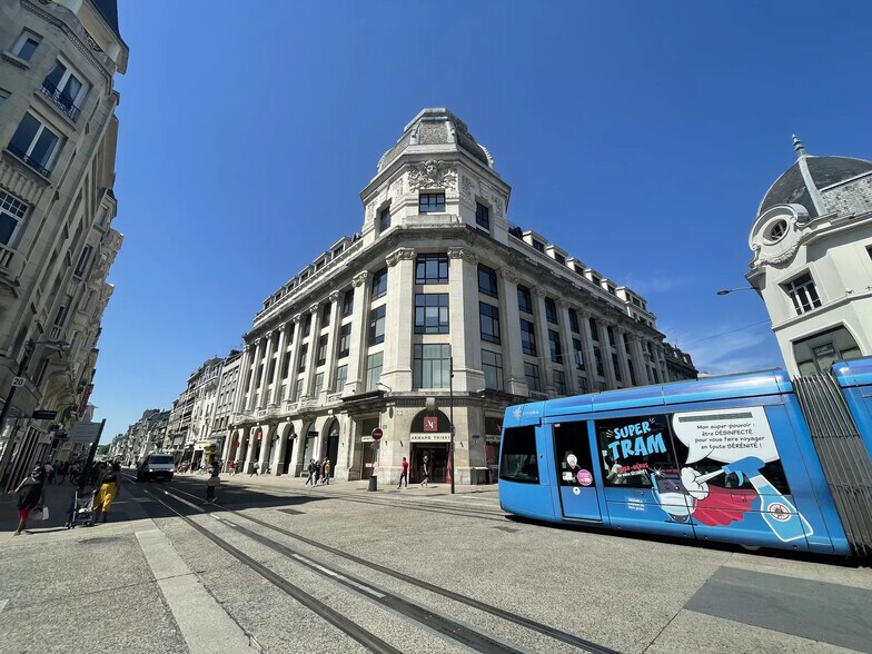 18 Rue De Vesle, Reims à louer - Photo de l’immeuble – Image 1 sur 19