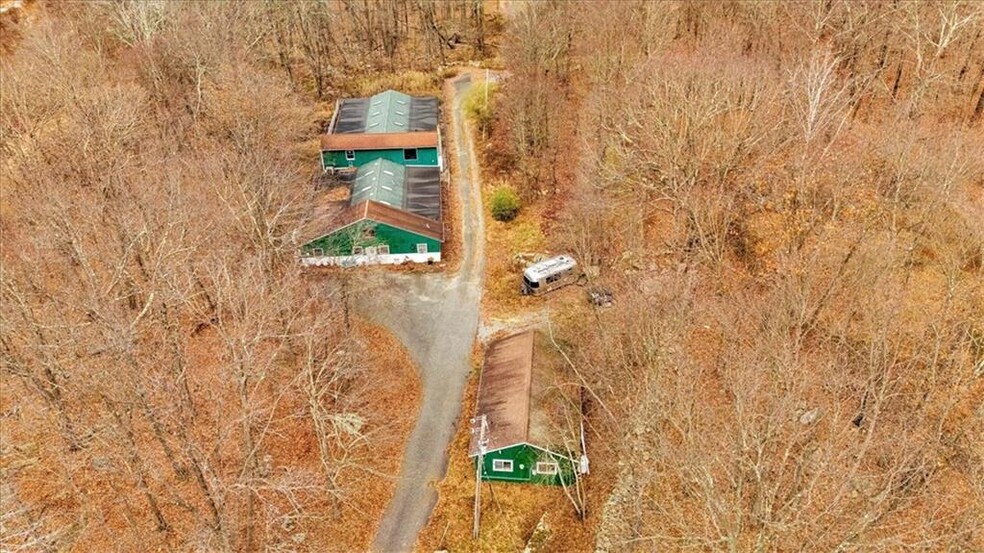 174 Pudding St, Putnam Valley, NY à vendre - Photo de l’immeuble – Image 2 sur 18