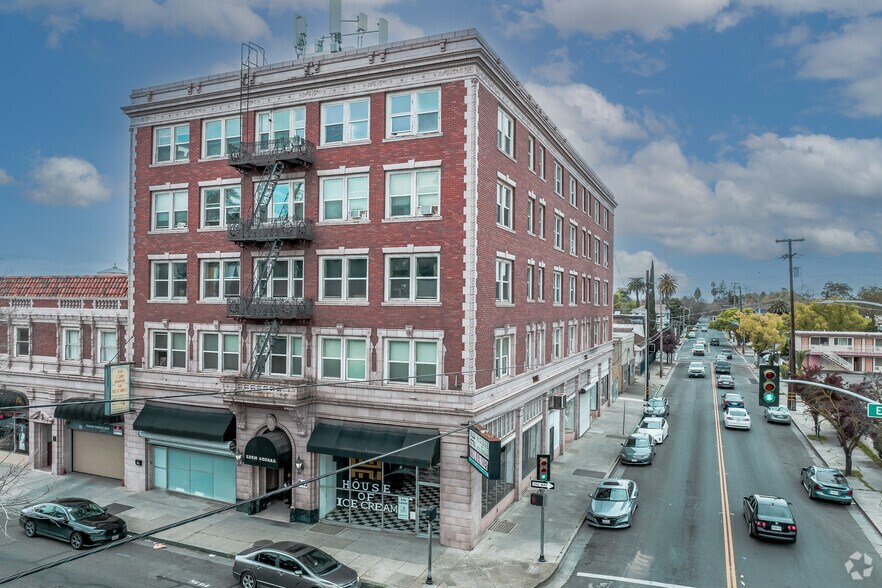 945 N El Dorado St, Stockton, CA à louer - Photo principale – Image 1 sur 8