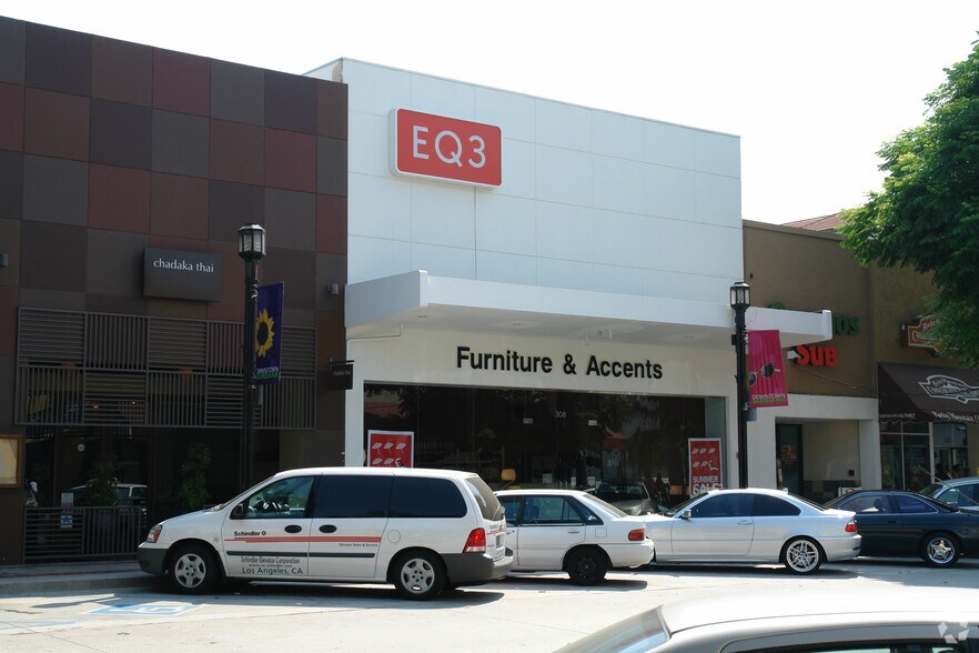 308-310 N San Fernando Blvd, Burbank, CA à louer - Photo de l’immeuble – Image 2 sur 12