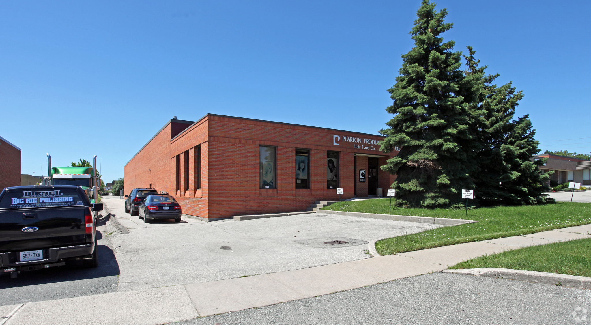 6220 Shawson Dr, Mississauga, ON à vendre Photo principale– Image 1 sur 3