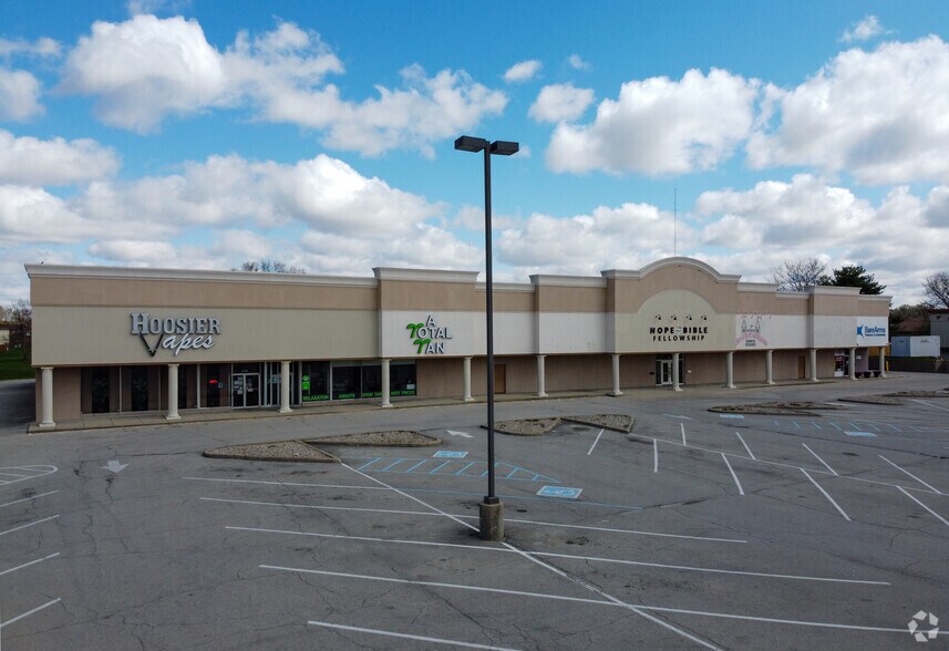 2340-2350 Conner St, Noblesville, IN à vendre - Photo de l’immeuble – Image 2 sur 2