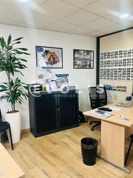 Local commercial dans Melun à louer - Photo intérieure – Image 3 sur 9