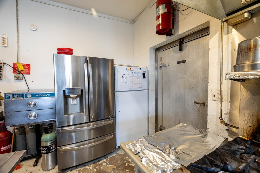 111 W Union St, Goodland, IN à vendre - Photo intérieure – Image 2 sur 23