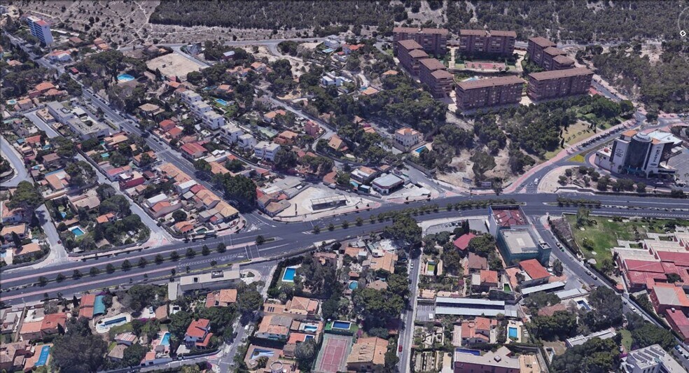 Terrain dans Alicante, Alicante à louer - Aérien – Image 3 sur 4