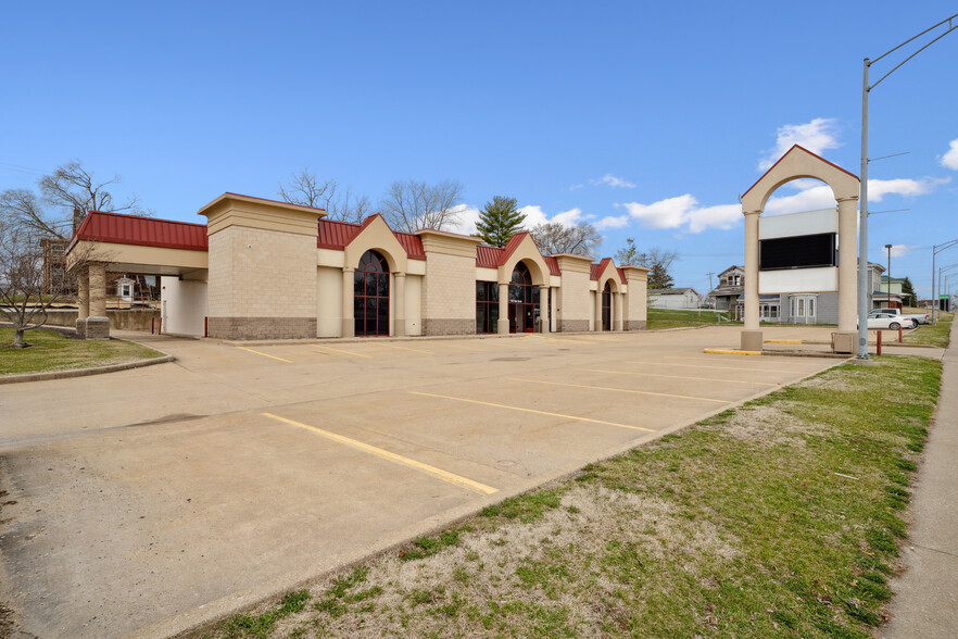 1414 Main St, Keokuk, IA à vendre - Photo de l’immeuble – Image 3 sur 48