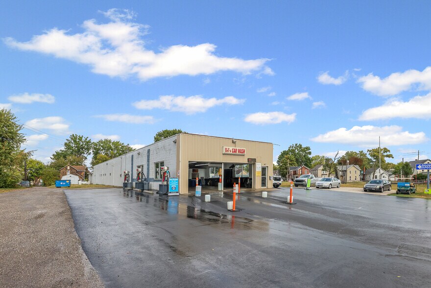 44 E Harrison St, Alliance, OH à vendre - Photo de l’immeuble – Image 2 sur 52