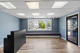 Plus de détails pour 127-129 Lowell St, Methuen, MA - Local commercial, Local d'activités à louer