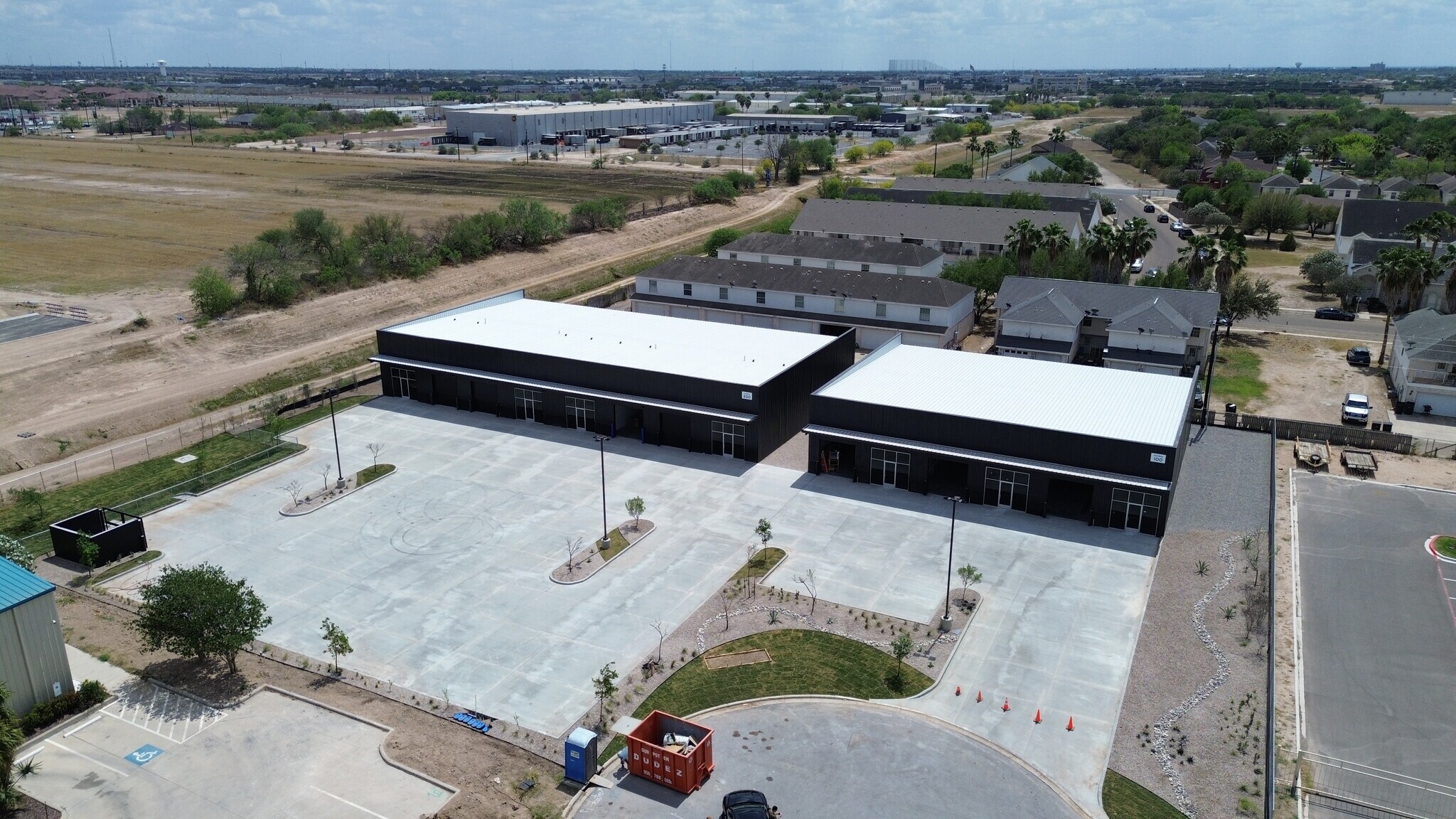 1100 E Whitewing Ave, McAllen, TX à louer Photo principale– Image 1 sur 13