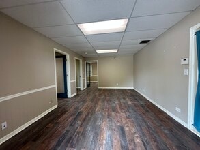 29W110-29W140 Butterfield Rd, Warrenville, IL à louer Photo intérieure– Image 2 sur 8