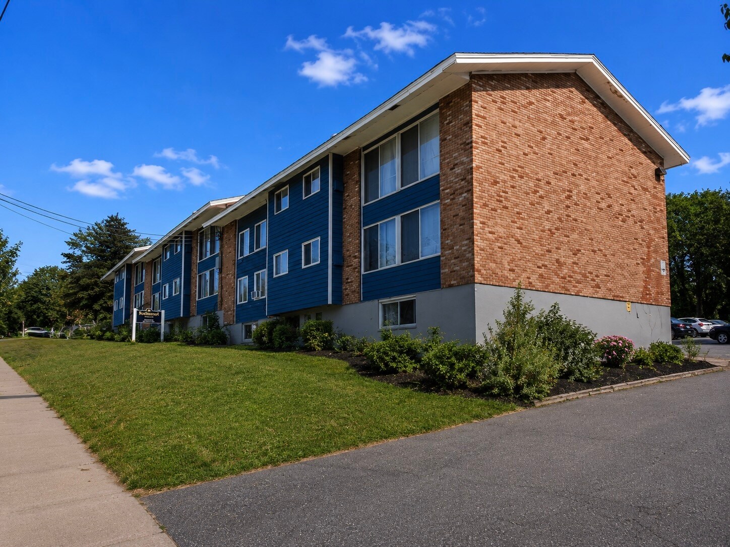 1312 Butternut St, Syracuse, NY à vendre Photo de l’immeuble– Image 1 sur 40