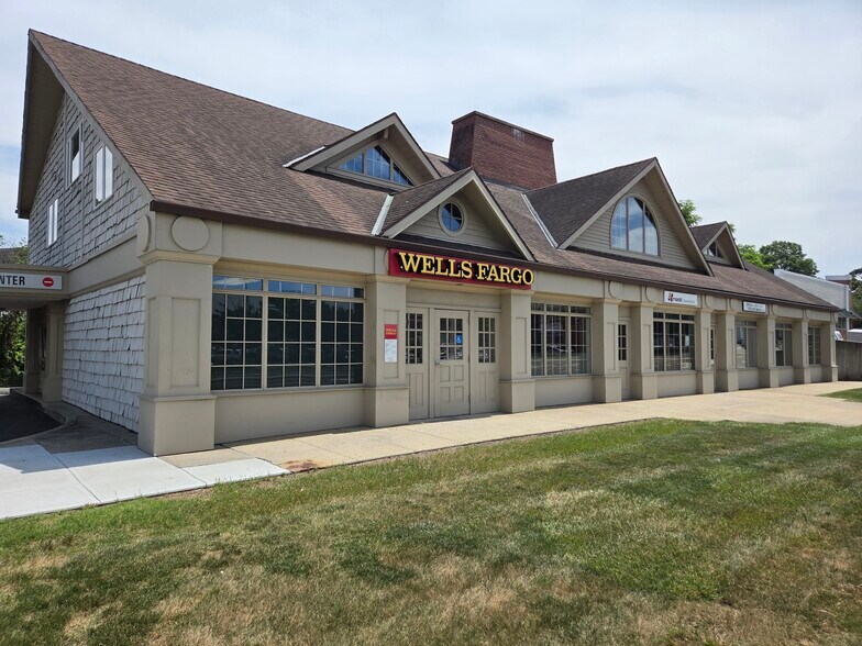 339 Hemingway Ave, East Haven, CT à louer - Photo de l’immeuble – Image 2 sur 8