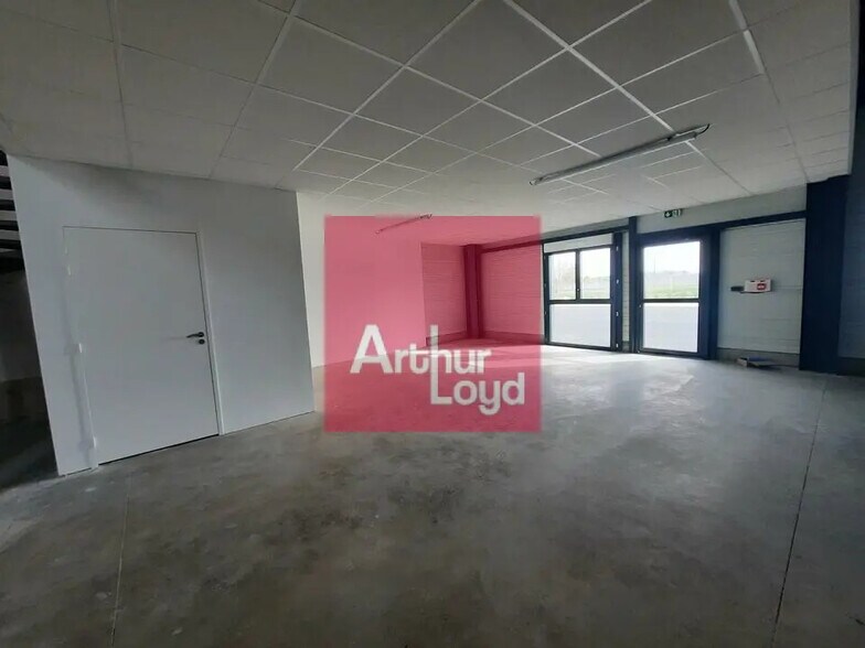 Local d’activités dans Clermont-Ferrand à louer - Photo intérieure – Image 2 sur 6