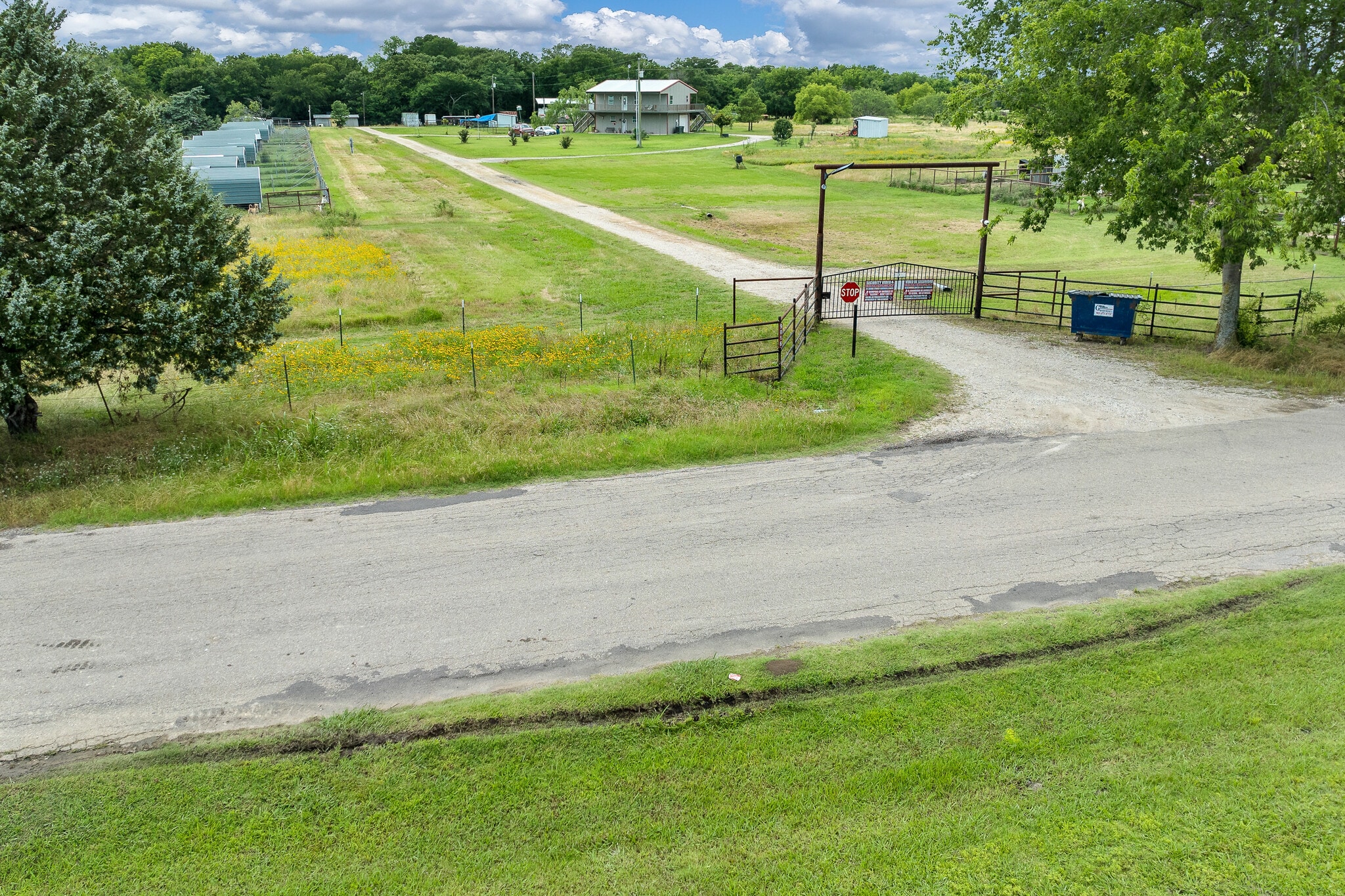 9016 CR 3609 rd, Quinlan, TX à vendre Photo principale– Image 1 sur 32