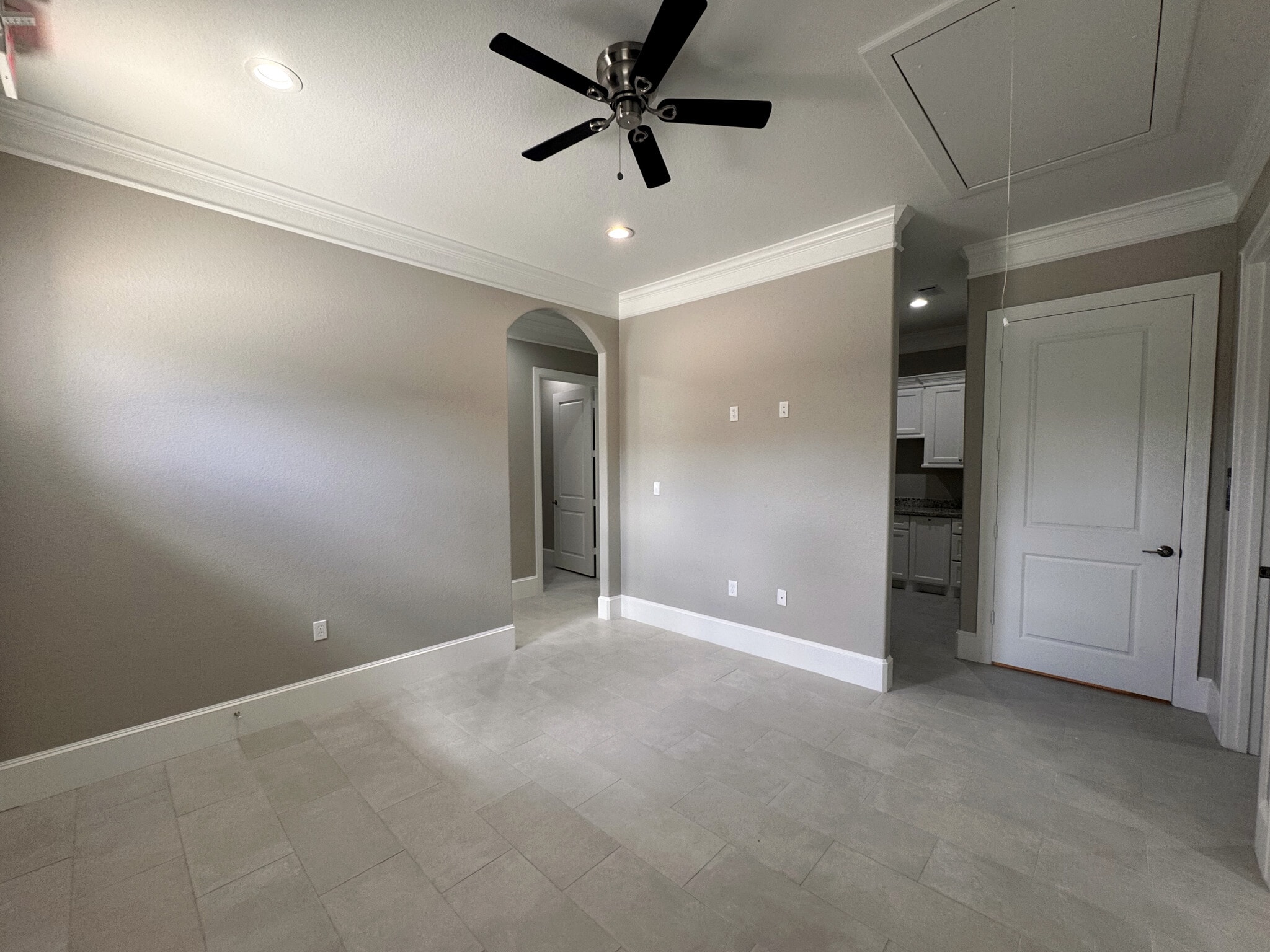 12410 Spring Cypress Rd, Tomball, TX à louer Photo intérieure– Image 1 sur 19