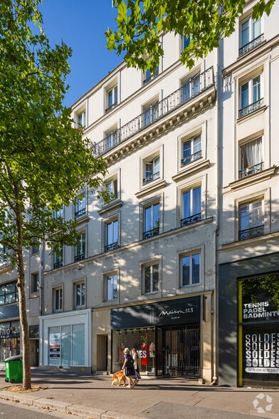 7 Avenue Des Ternes, Paris à louer - Photo de l’immeuble – Image 2 sur 5