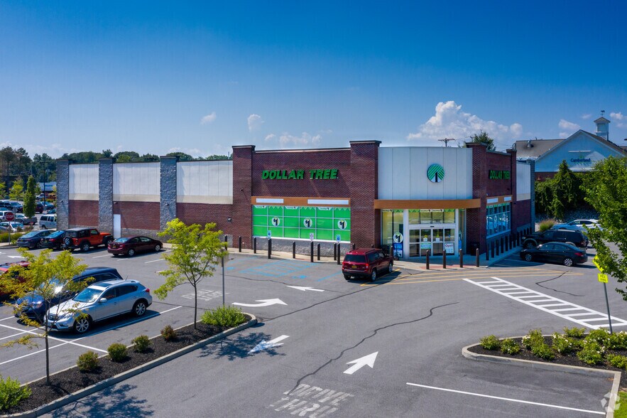 1022-1028 Route 146, Clifton Park, NY à louer - Photo principale – Image 1 sur 16