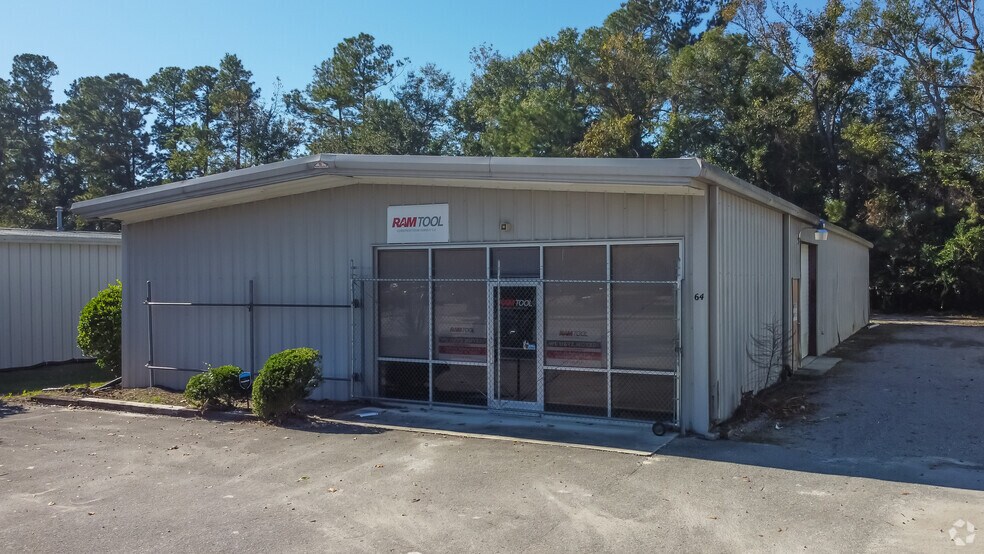 64 Darlington Ave, Wilmington, NC à louer - Photo principale – Image 1 sur 5