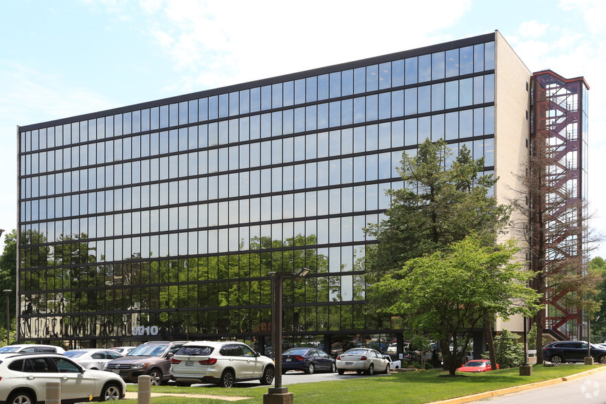 6010 Executive Blvd, Rockville, MD à louer - Photo de l’immeuble – Image 2 sur 5
