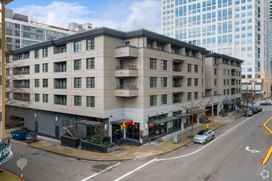 11010 NE 8th St, Bellevue, WA à louer - Photo de l’immeuble – Image 3 sur 3