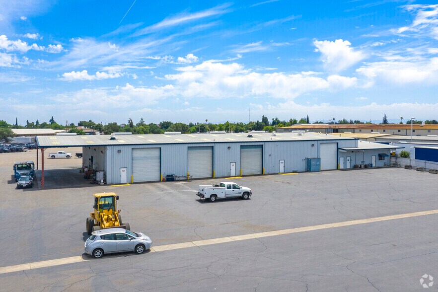 1444 El Pinal Dr, Stockton, CA à louer - Photo principale – Image 1 sur 8