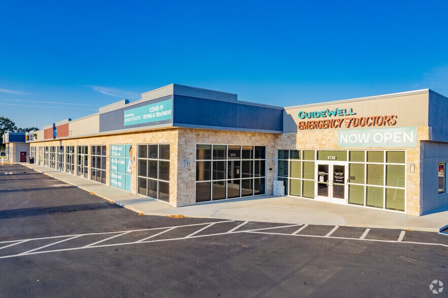 4734-4748 N Dale Mabry Hwy, Tampa, FL à louer - Photo de l’immeuble – Image 2 sur 7