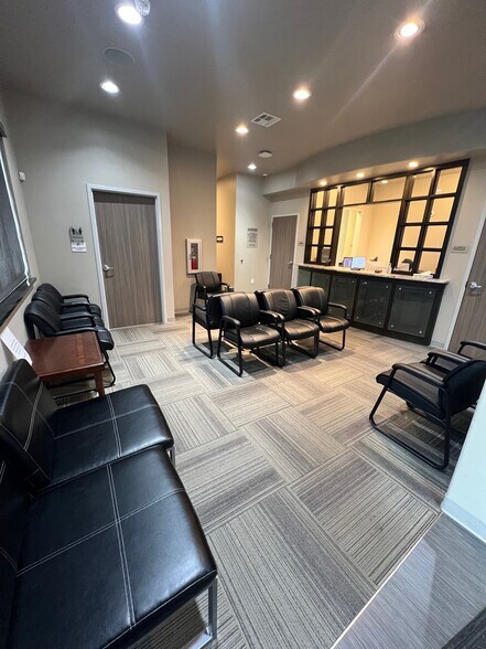 1621 S Midtown Pl, Oklahoma City, OK à vendre - Photo intérieure – Image 3 sur 27