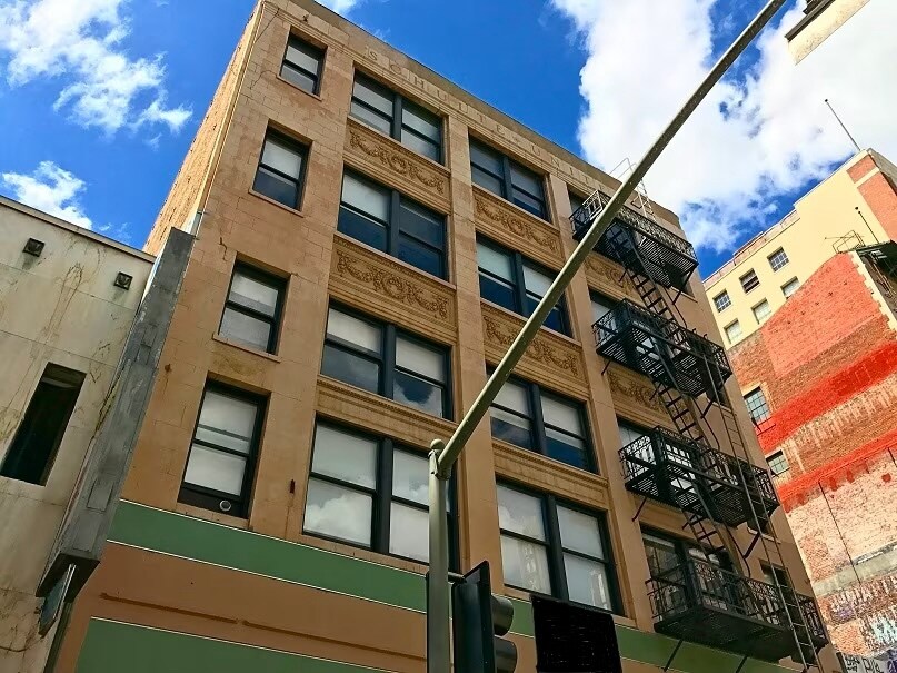 529 S Broadway, Los Angeles, CA à louer Photo de l’immeuble– Image 1 sur 33