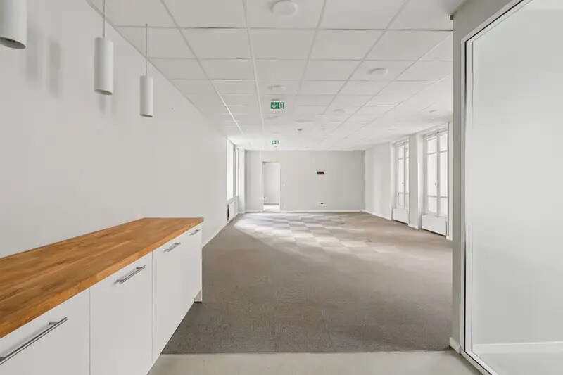 262 Rue Du Faubourg Saint-Honoré, Paris à louer Photo intérieure– Image 1 sur 16