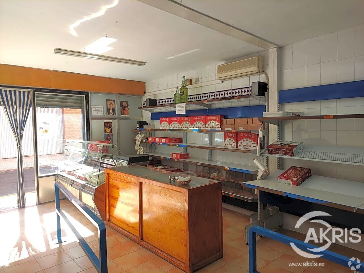 Local commercial dans Fuensalida, Toledo à louer Photo intérieure– Image 1 sur 9