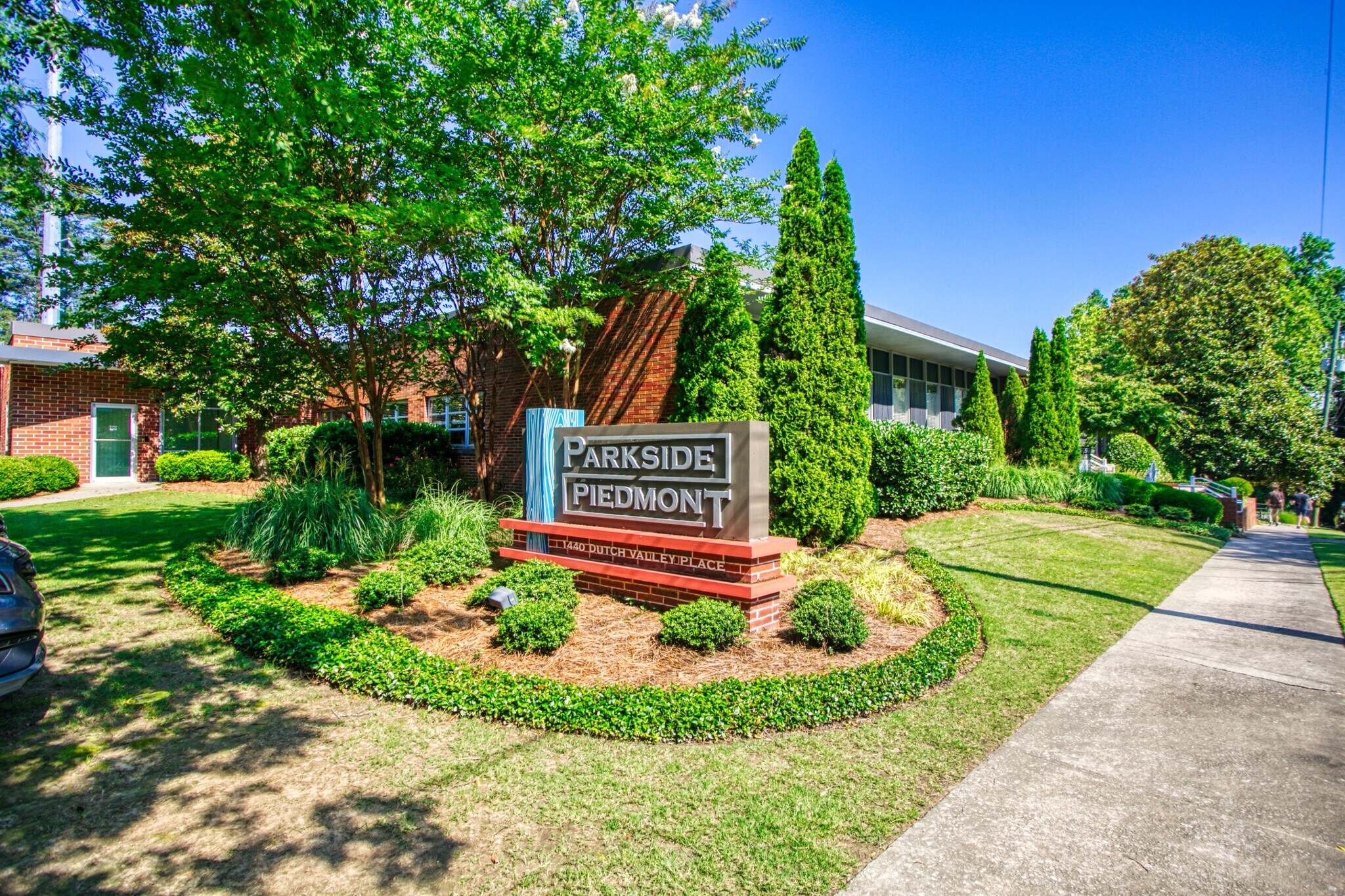 1440 Dutch Valley Pl NE, Atlanta, GA à louer Autre– Image 1 sur 17