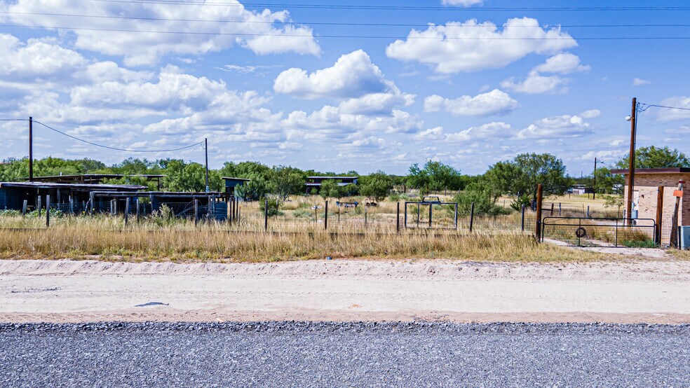 9648 SH 359, Laredo, TX à louer - Autre – Image 2 sur 10